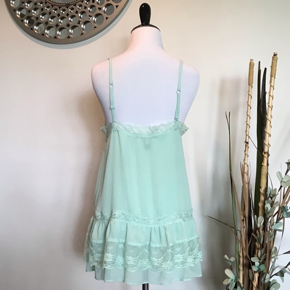 Victoria’s Secret Mint Victorian Lace Tunic Small - Picture 5 of 7